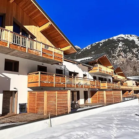 Cosy 4-6 Pers. Avec Balcon, Parking Et Wifi - Champagny-en-vanoise - Fr-1-638-12 * La Plagne